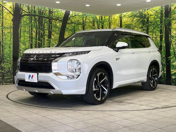 2023 Mitsubishi OUTLANDER PHEV 5LA-GN0W (UW-6a3604006eba5)[18]