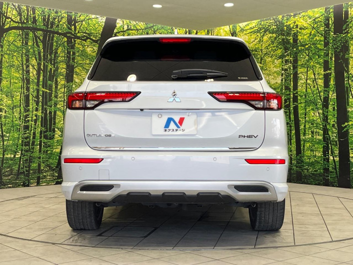 2023 Mitsubishi OUTLANDER PHEV 5LA-GN0W (UW-6a3604006eba5)[29]