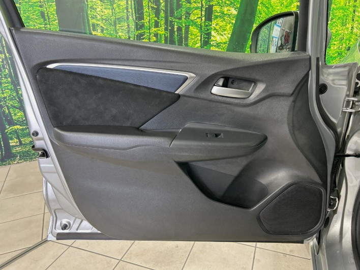 2015 Honda SHUTTLE DAA-GP7 (UW-6a360403c107e)[28]