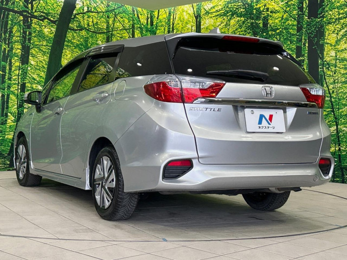 2015 Honda SHUTTLE DAA-GP7 (UW-6a360403c107e)[15]