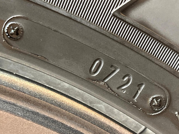 2021 Toyota Hilux 3DF-GUN125 (UW-6a36040da433a)[10]