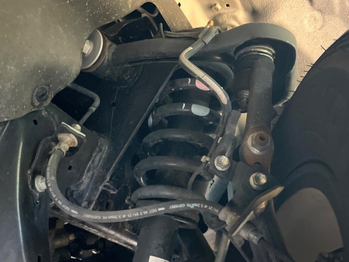 2021 Toyota Hilux 3DF-GUN125 (UW-6a36040da433a)[12]