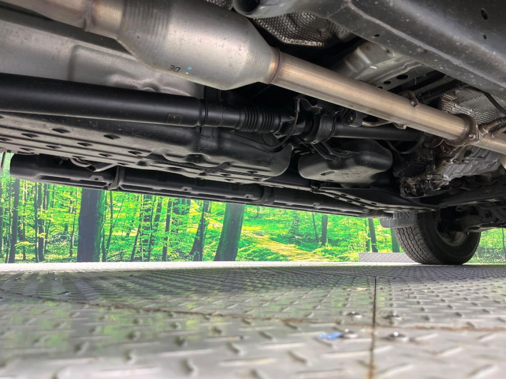 2023 Toyota Hilux 3DF-GUN125 (UW-6a36040e30f17)[18]