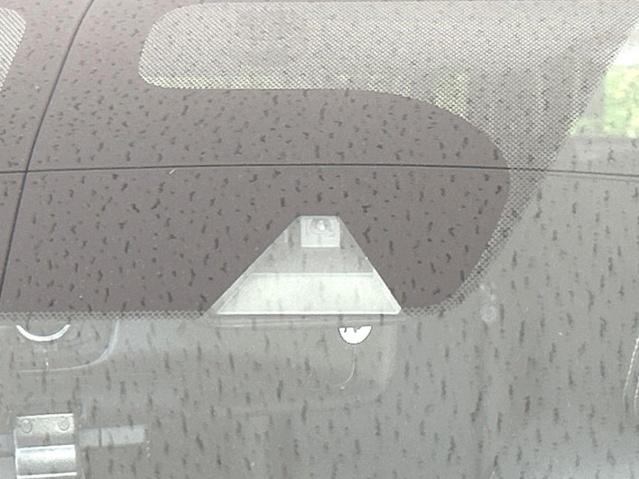2016 Nissan Note DAA-HE12 (UW-6a360417e78f2)[4]