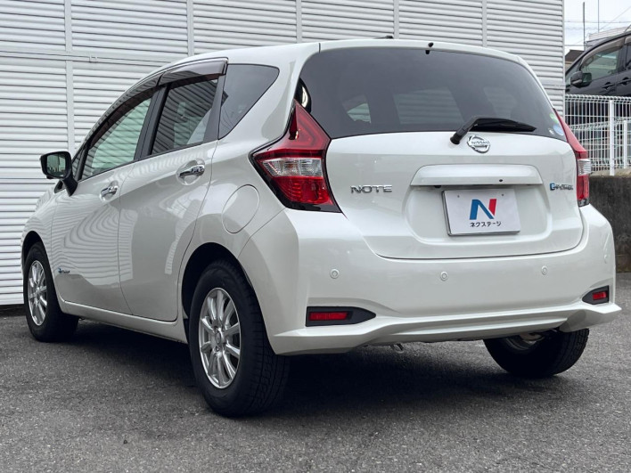 2017 Nissan Note DAA-HE12 (UW-6a3604192d037)[22]