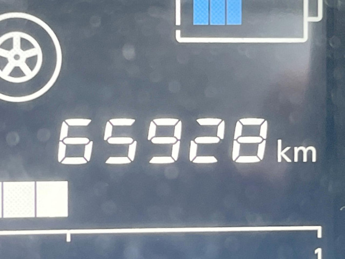 2018 Nissan Note DAA-HE12 (UW-6a360419308df)[2]