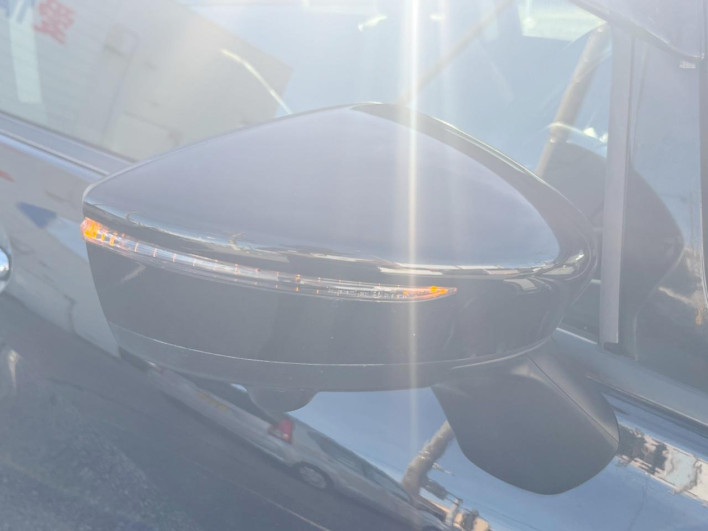 2018 Nissan Note DAA-HE12 (UW-6a360419308df)[18]