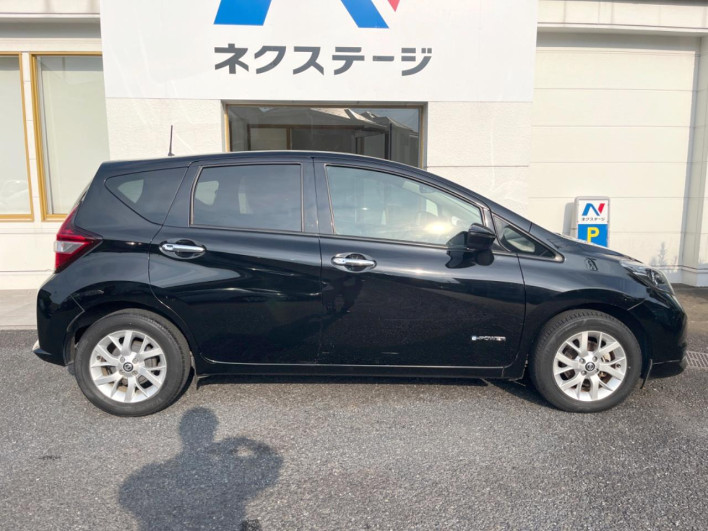 2018 Nissan Note DAA-HE12 (UW-6a36041a43cb8)[7]