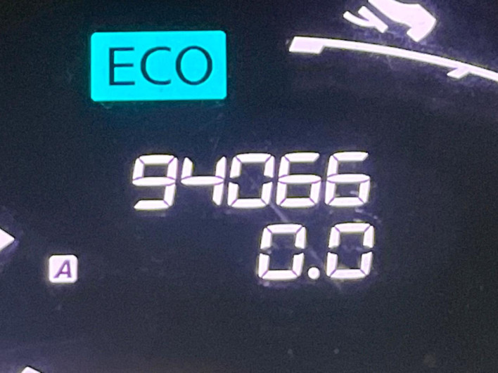2016 Nissan Serena DAA-HFC26 (UW-6a360422eabbc)[2]