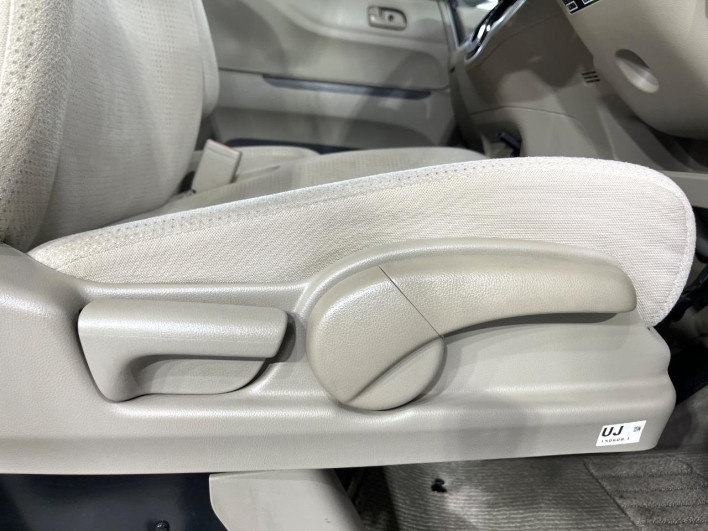 2015 Honda N-BOX DBA-JF1 (UW-6a360434e6c9d)[21]