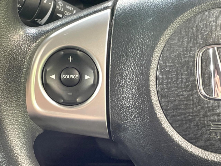 2015 Honda N-BOX DBA-JF1 (UW-6a3604350b1e4)[24]