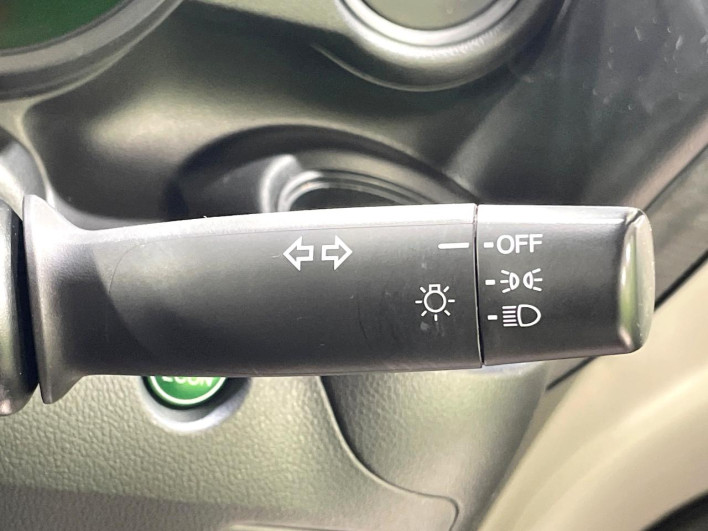 2015 Honda N-BOX DBA-JF1 (UW-6a3604350b1e4)[23]