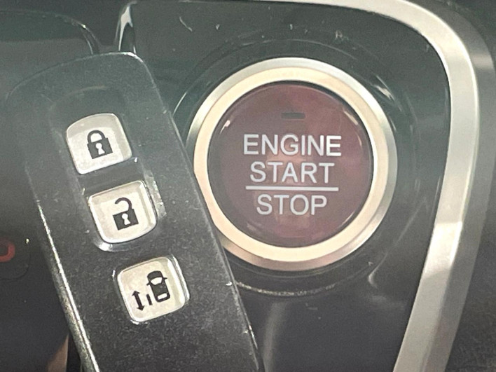 2015 Honda N-BOX DBA-JF1 (UW-6a3604350b1e4)[25]