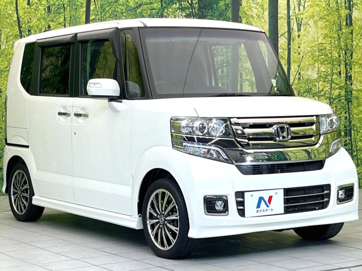 2017 Honda N-BOX CUSTOM DBA-JF1 (UW-6a3604380d854)[23]