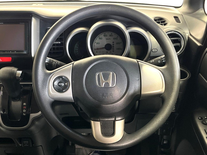 2013 Honda N-BOX Plus DBA-JF1 (UW-6a3604382fe41)[26]