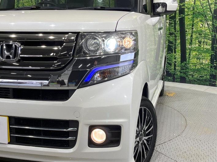 2015 Honda N-BOX CUSTOM DBA-JF2 (UW-6a360438b4087)[16]