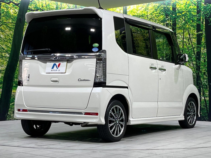 2016 Honda N-BOX CUSTOM DBA-JF2 (UW-6a36043a56a11)[25]