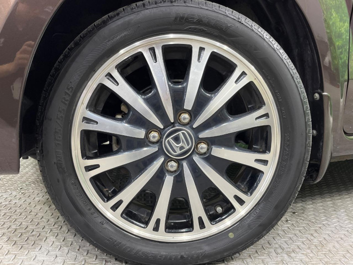 2015 Honda N-BOX Slash DBA-JF2 (UW-6a36043a9c976)[6]