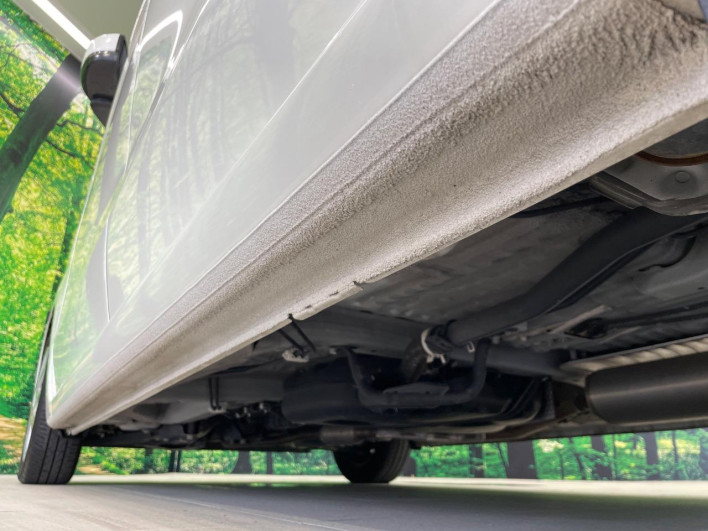 2017 Honda N-BOX DBA-JF3 (UW-6a36043b453d3)[12]