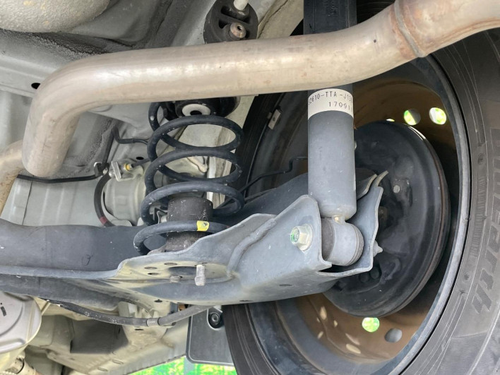 2017 Honda N-BOX DBA-JF3 (UW-6a36043b453d3)[11]
