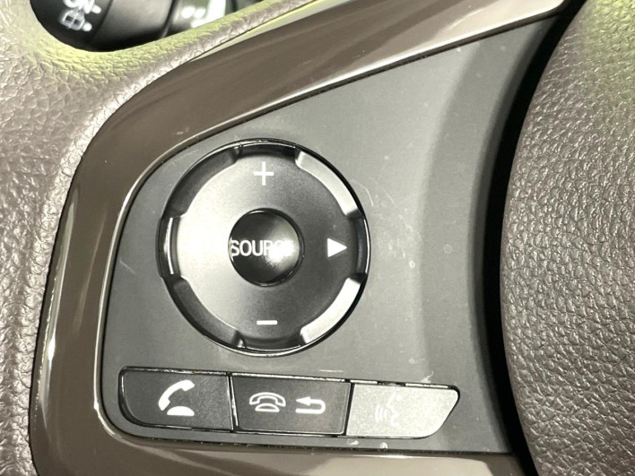 2018 Honda N-BOX DBA-JF3 (UW-6a36043c84d06)[27]