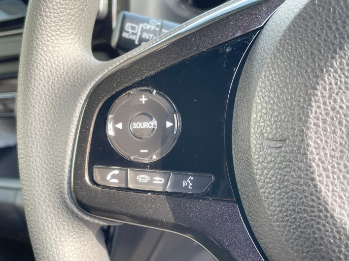 2018 Honda N-BOX CUSTOM DBA-JF3 (UW-6a36043cc747d)[24]