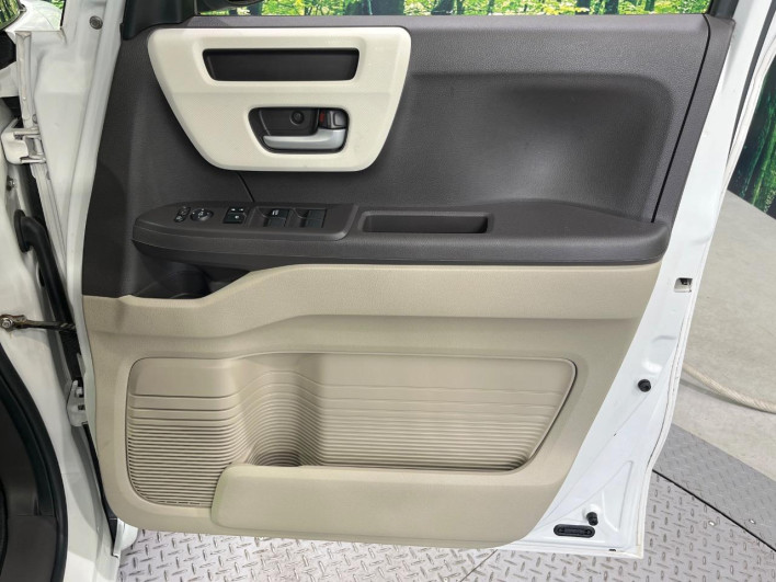2018 Honda N-BOX DBA-JF3 (UW-6a36043d6fb43)[5]