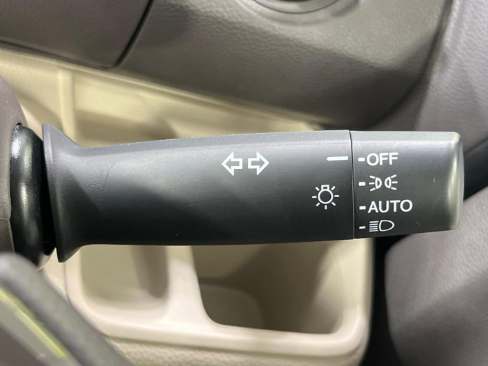 2018 Honda N-BOX DBA-JF3 (UW-6a36043d6fb43)[15]
