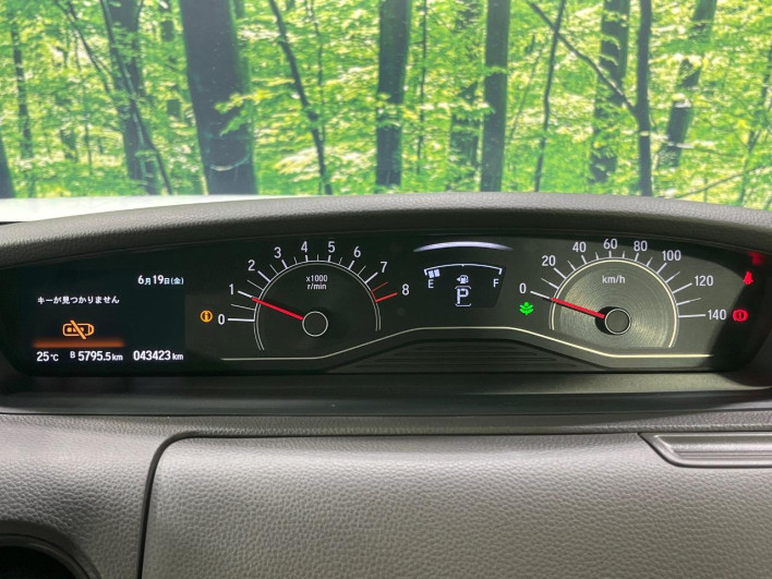 2018 Honda N-BOX DBA-JF3 (UW-6a36043d6fb43)[13]