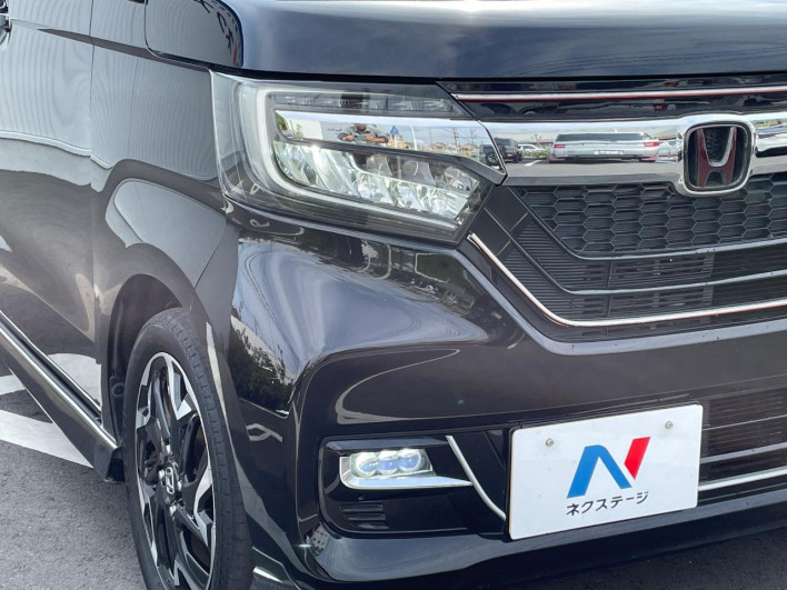 2017 Honda N-BOX CUSTOM DBA-JF3 (UW-6a3604414afab)[11]
