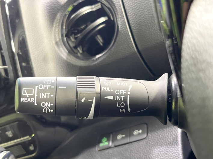 2021 Honda N-BOX CUSTOM 6BA-JF3 (UW-6a36044310488)[22]