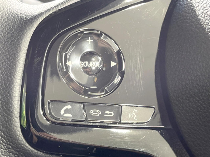 2021 Honda N-BOX CUSTOM 6BA-JF3 (UW-6a36044310488)[15]