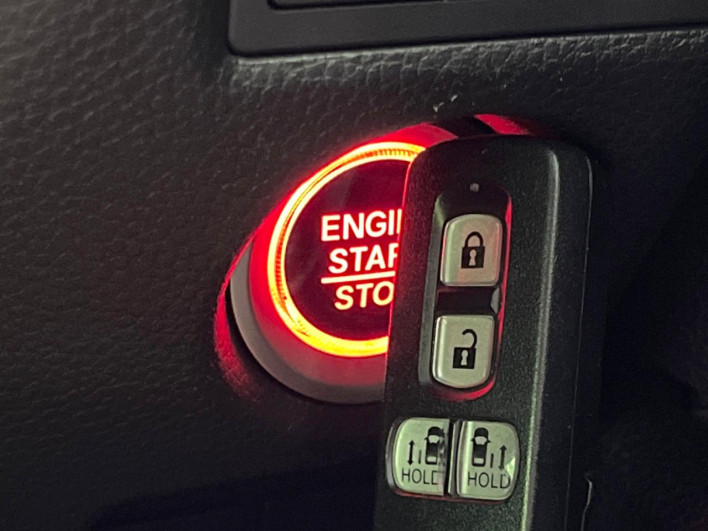 2021 Honda N-BOX CUSTOM 6BA-JF3 (UW-6a36044310488)[28]