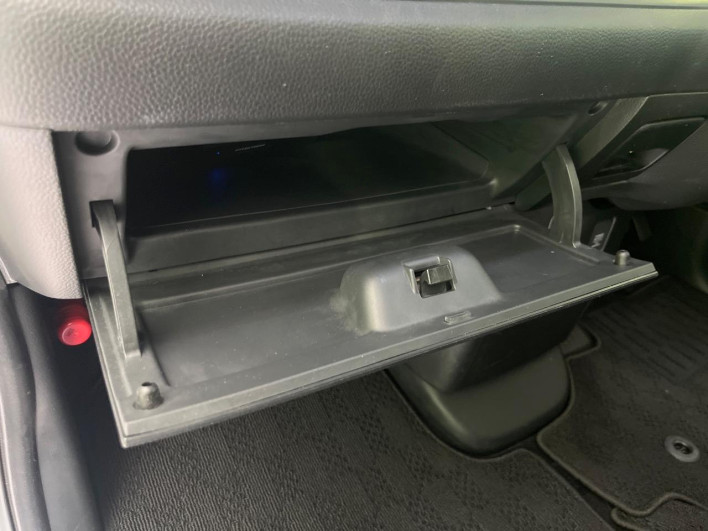 2021 Honda N-BOX CUSTOM 6BA-JF3 (UW-6a360443814bb)[13]