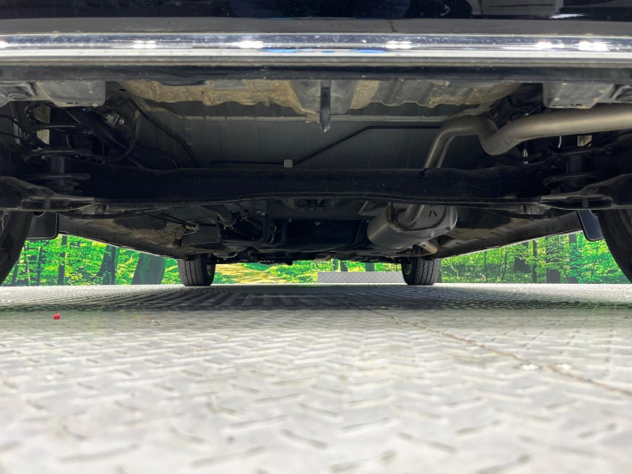 2021 Honda N-BOX CUSTOM 6BA-JF3 (UW-6a360445dc29a)[17]