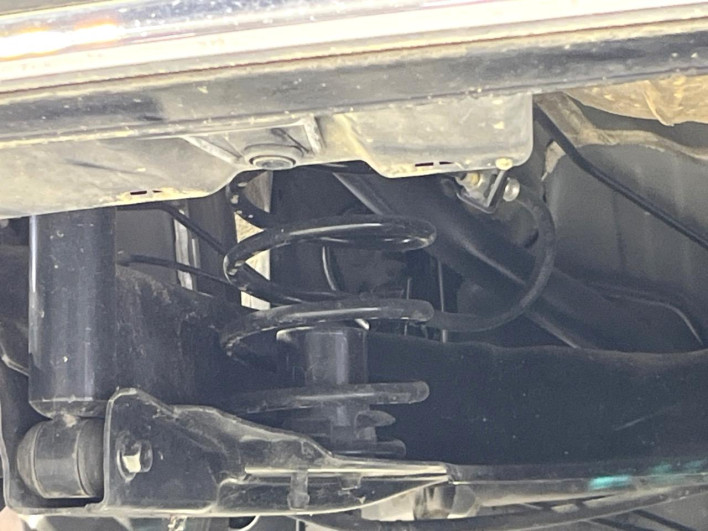 2021 Honda N-BOX CUSTOM 6BA-JF3 (UW-6a360445dc29a)[18]