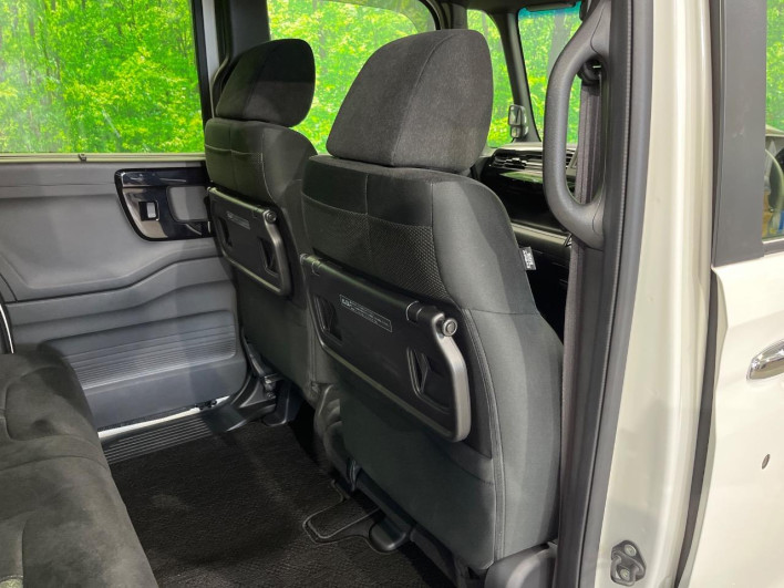 2023 Honda N-BOX CUSTOM 6BA-JF4 (UW-6a36044ac4f46)[26]