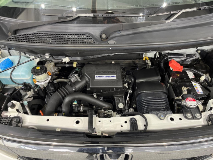 2019 Honda N-BOX CUSTOM DBA-JF4 (UW-6a36044b02d3f)[4]