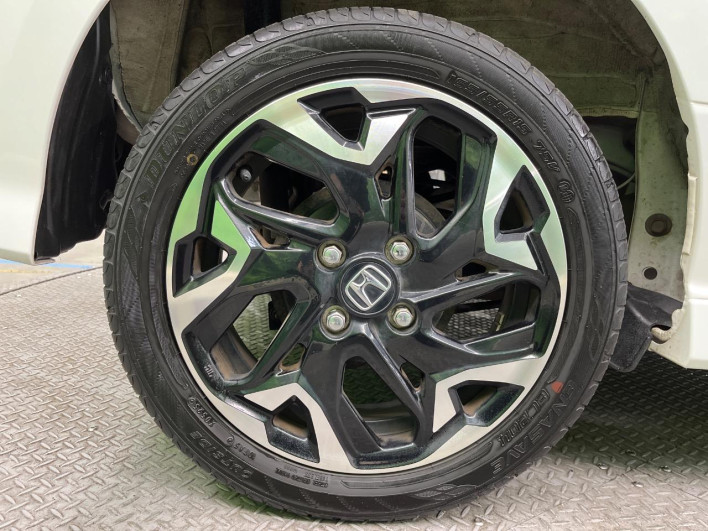 2019 Honda N-BOX CUSTOM DBA-JF4 (UW-6a36044b02d3f)[11]
