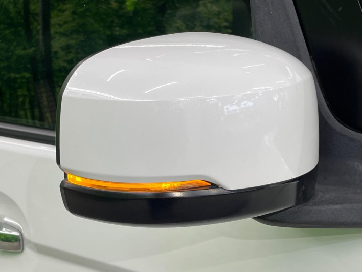 2019 Honda N-BOX CUSTOM DBA-JF4 (UW-6a36044b02d3f)[16]