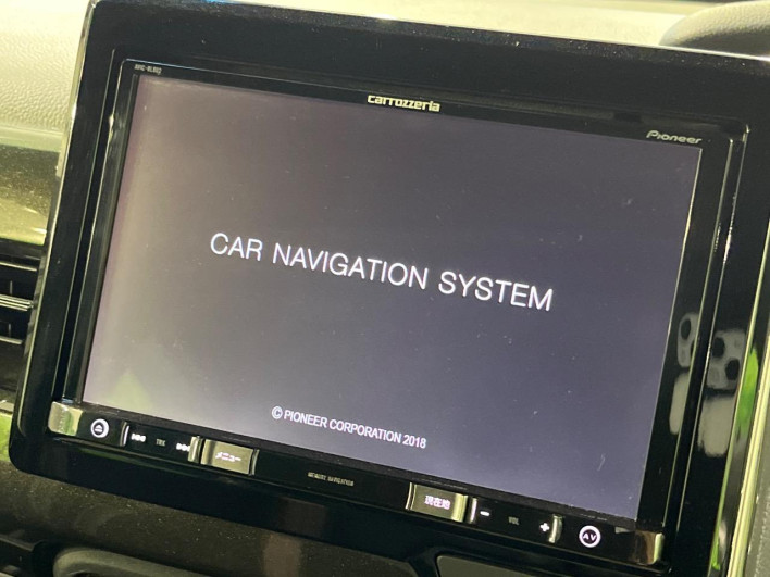 2019 Honda N-BOX CUSTOM DBA-JF4 (UW-6a36044b02d3f)[14]