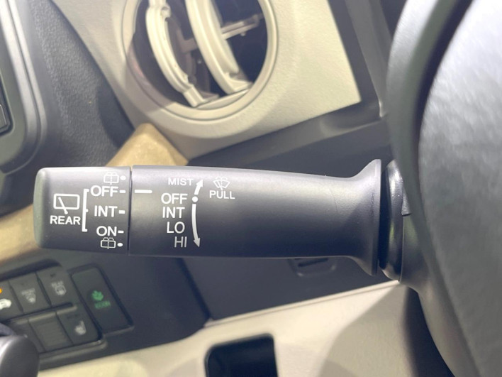 2024 Honda N-BOX 6BA-JF5 (UW-6a36044dd5882)[18]