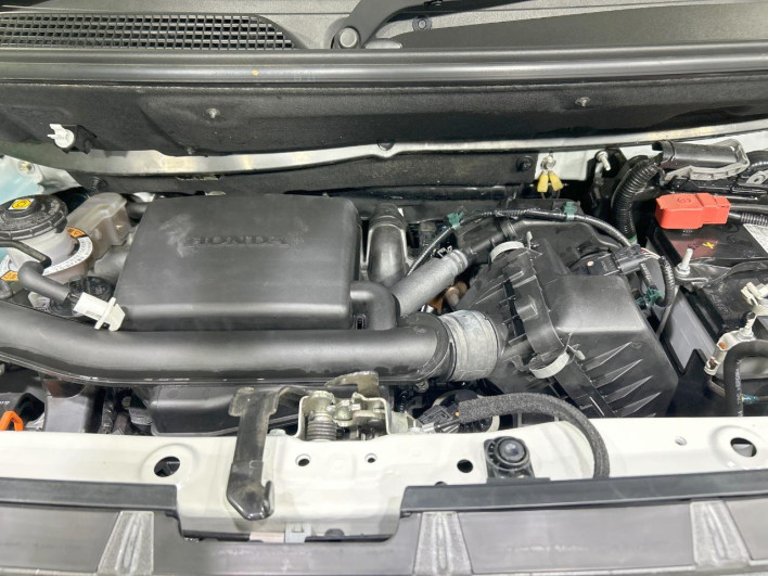 2024 Honda N-BOX CUSTOM 6BA-JF5 (UW-6a3604502d7f7)[5]