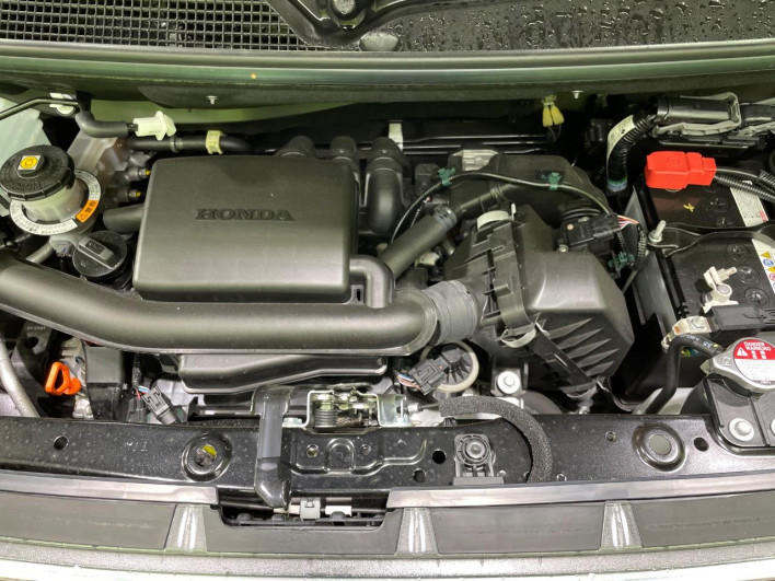 2024 Honda N-BOX CUSTOM 6BA-JF5 (UW-6a3604509b9b2)[4]