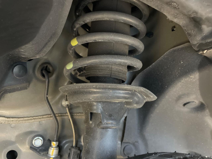 2024 Honda N-BOX CUSTOM 6BA-JF5 (UW-6a3604509b9b2)[26]