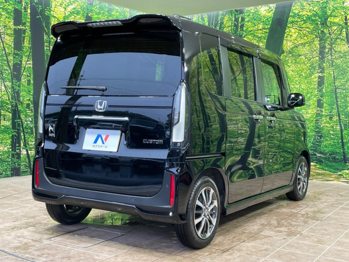 2024 Honda N-BOX CUSTOM 6BA-JF5 (UW-6a3604509b9b2)[19]