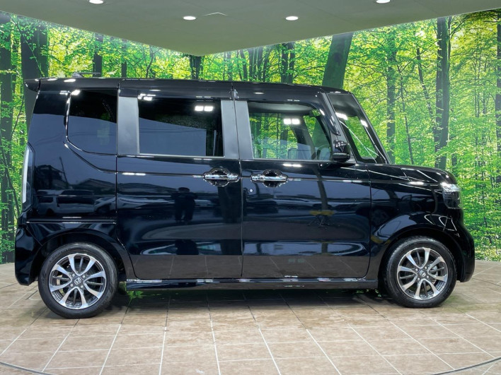 2024 Honda N-BOX CUSTOM 6BA-JF5 (UW-6a3604509b9b2)[20]