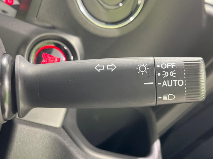 2023 Honda N-BOX CUSTOM 6BA-JF6 (UW-6a360459c48dc)[20]