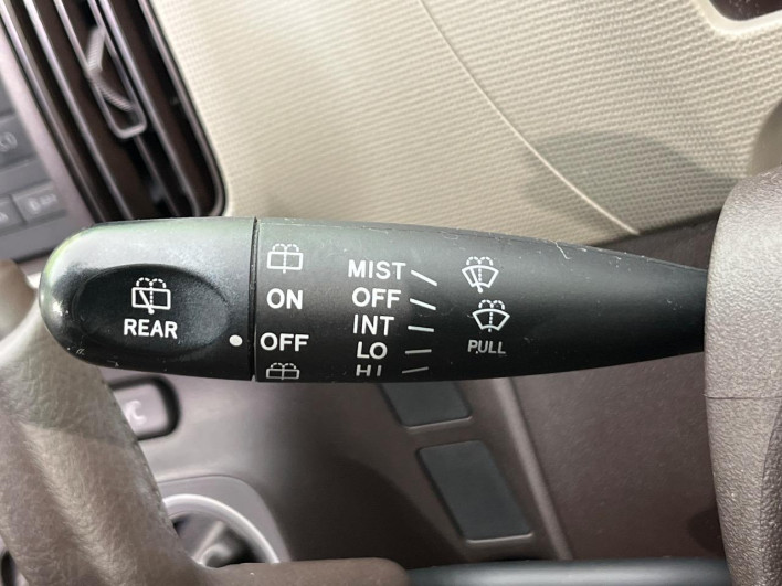 2013 Toyota Passo DBA-KGC30 (UW-6a36046d8432f)[27]