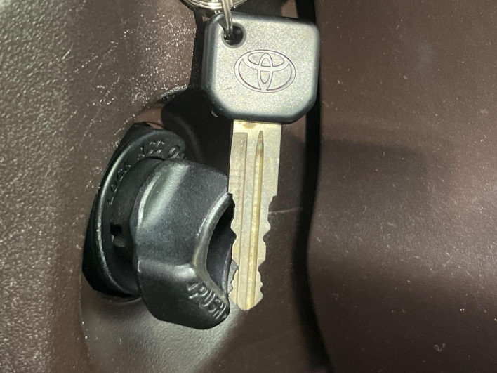 2013 Toyota Passo DBA-KGC30 (UW-6a36046d8432f)[29]